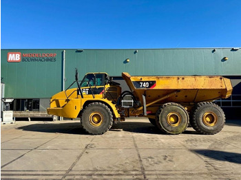 Tombereau articulé CATERPILLAR 740