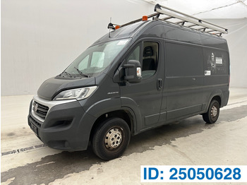 Fourgon utilitaire FIAT Ducato 2.3