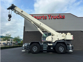 Grue automotrice lente TEREX