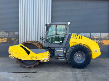 Compacteur HAMM
