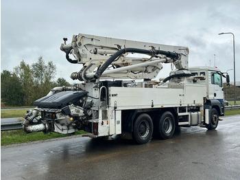 Camion pompe pour transport de matériaux granulaires MAN TGA 26.360 6x4 with Putzmeister BSF24-4.16 24m Concrete Pump: photos 5 Camion pompe pour transport de matériaux granulaires MAN TGA 26.360 6x4 with Putzmeister BSF24-4.16 24m Concrete Pump: photos 5