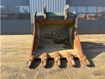 Godet Verachtert HD bucket with teeth CW70 for 374F: photos 2