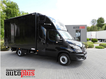 Fourgon IVECO Daily 35s18