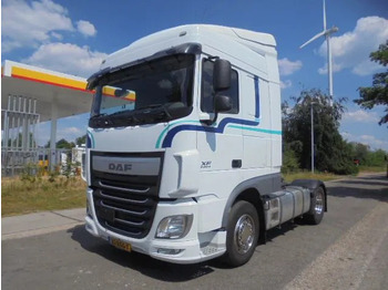 Tracteur routier DAF XF 440