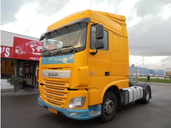 Tracteur routier DAF XF 440