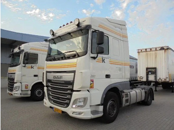 Tracteur routier DAF XF 440
