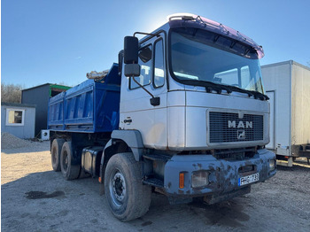 Camion benne MAN 26.403. 6x4. Spring/Air: photos 2