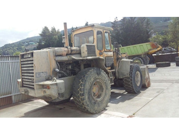 Chargeuse sur pneus VOLVO L90