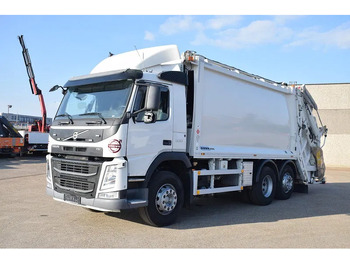 Benne à ordures ménagères VOLVO FM 330