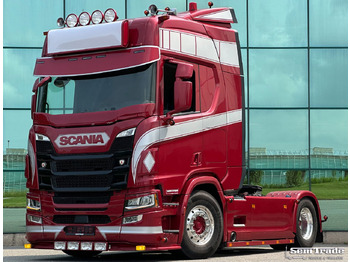 Tracteur routier SCANIA R 450