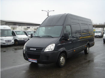Fourgon Iveco Daily 35S14V L3H3 super maxi: photos 1
