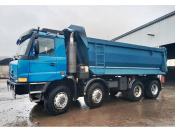 Camion benne TATRA