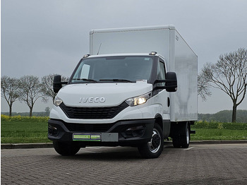 Fourgon IVECO Daily 35c16