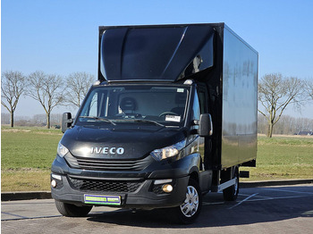 Fourgon IVECO Daily
