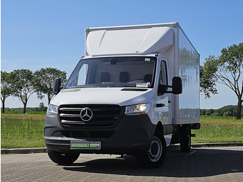 Fourgon MERCEDES-BENZ Sprinter 317