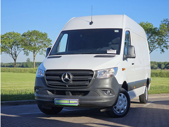 Fourgon utilitaire MERCEDES-BENZ Sprinter 317