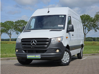 Fourgon utilitaire MERCEDES-BENZ Sprinter 317