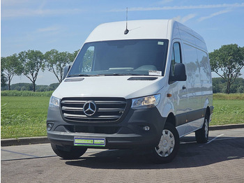 Fourgon utilitaire MERCEDES-BENZ Sprinter 317