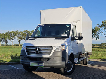 Fourgon MERCEDES-BENZ Sprinter 516
