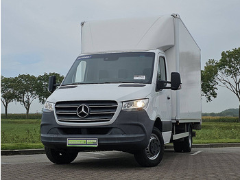 Fourgon MERCEDES-BENZ Sprinter 516