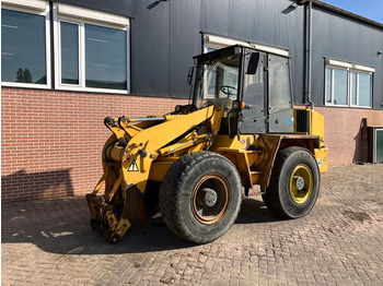 Chargeuse sur pneus AHLMANN