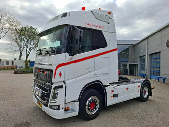 Tracteur routier VOLVO FH