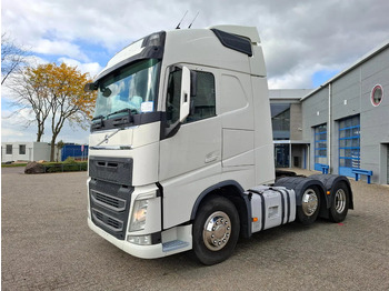 Tracteur routier VOLVO FH