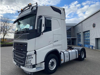 Tracteur routier VOLVO FH