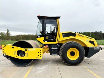 Compacteur BOMAG