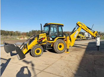 Tractopelle JCB 3CX