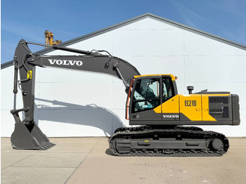 Pelle sur chenille VOLVO EC210