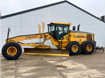 Niveleuse VOLVO