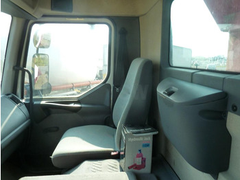 Camion benne Renault Kerax 420 DCI: photos 3