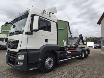 Camion ampliroll MAN TGS 26.460