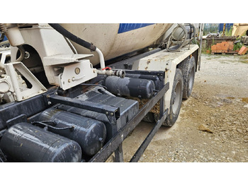Camion malaxeur MAN FE 410A 6x4 mixer - 7m3 - euro 3: photos 3