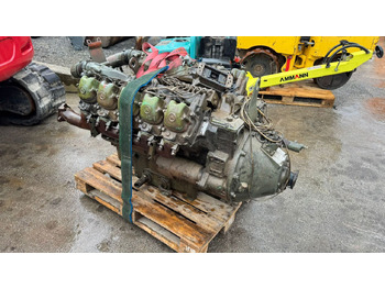 Crédit-bail Mercedes-Benz Engine V10 - OM 403.1 - nr.2 Mercedes-Benz Engine V10 - OM 403.1 - nr.2: photos 5 Crédit-bail Mercedes-Benz Engine V10 - OM 403.1 - nr.2 Mercedes-Benz Engine V10 - OM 403.1 - nr.2: photos 5