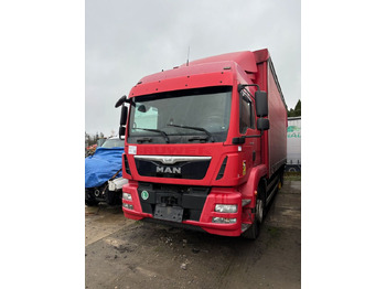 Camion à rideaux coulissants MAN TGM 18.340