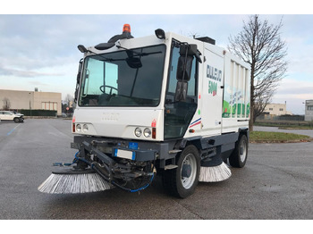 Balayeuse de voirie DULEVO