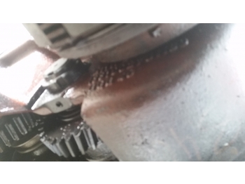 Transmission pour Tracteur agricole Deutz Agrotron 6.15 Power Take Off Assembly 04423799, 1331002701189, 04417682: photos 4