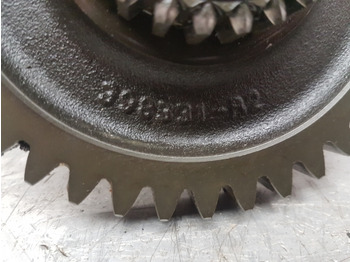 Transmission International Case 84, 85, 95, 4230 Transmission Gear Z41 398331r3, 398331r2: photos 3