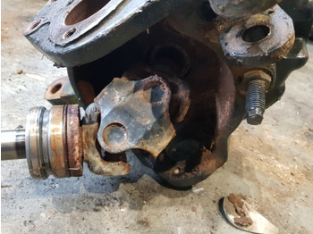 Essieu avant New Holland T6, T7, T6000 Case Maxxum T6.180 Front Axle Hub Rhs Complete: photos 3