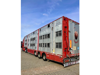 Semi-remorque bétaillère PEZZAIOLI