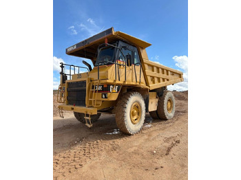 Tombereau rigide CATERPILLAR 769