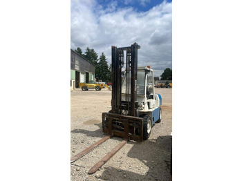 Chariot élévateur diesel HYSTER