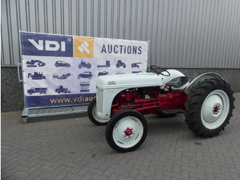 Tracteur agricole Ford 8N, Dearborn: photos 2