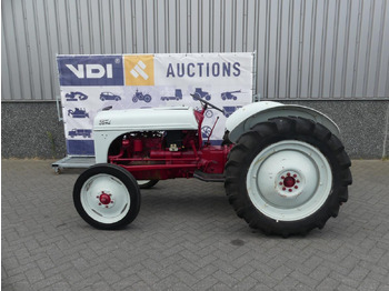 Tracteur agricole Ford 8N, Dearborn: photos 4