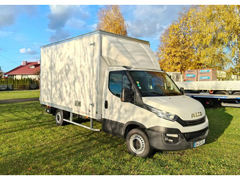 Fourgon IVECO Daily 35s16