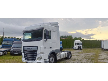 Tracteur routier DAF XF 460