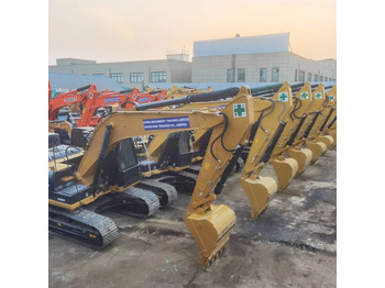 Pelle CATERPILLAR 320D2