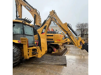 Tractopelle CATERPILLAR 420F2